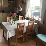 Cozy Vacation - By The Holiday home