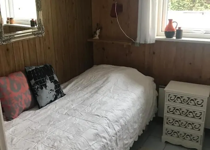 Cozy Vacation - By The Holiday home Furreby